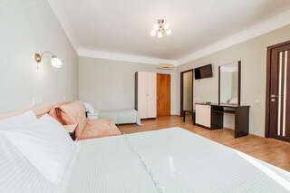 Гостиница Панама Лазаревское Стандартный трехместный номер-6