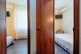 Гостиница Панама Лазаревское Стандартный семейный номер-6