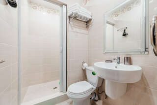 Гостиница Панама Лазаревское Классический четырехместный номер-5